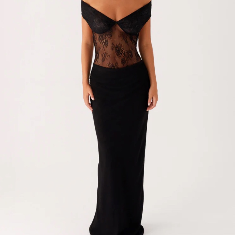 NEVER WORN Black Maxi Dress